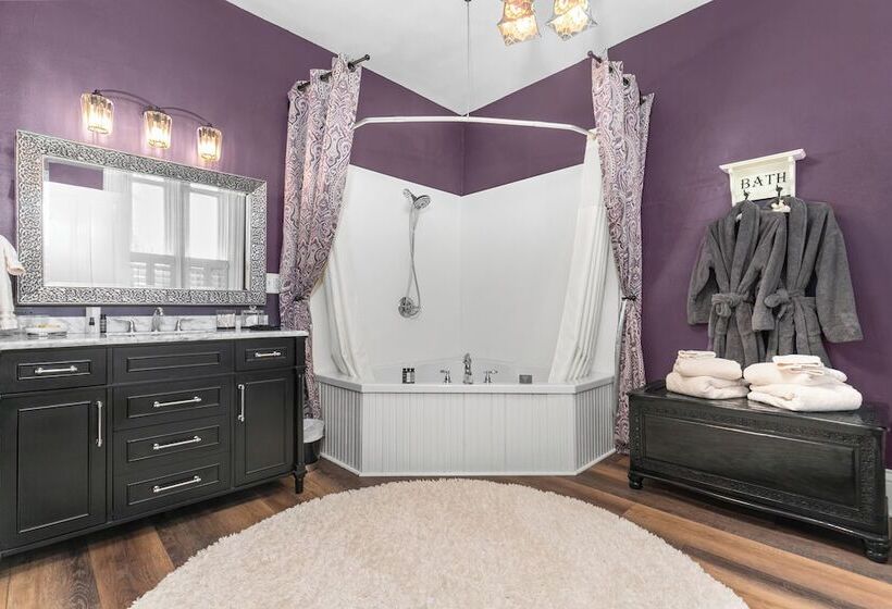 تختخواب و صبحانه Braywood Inn