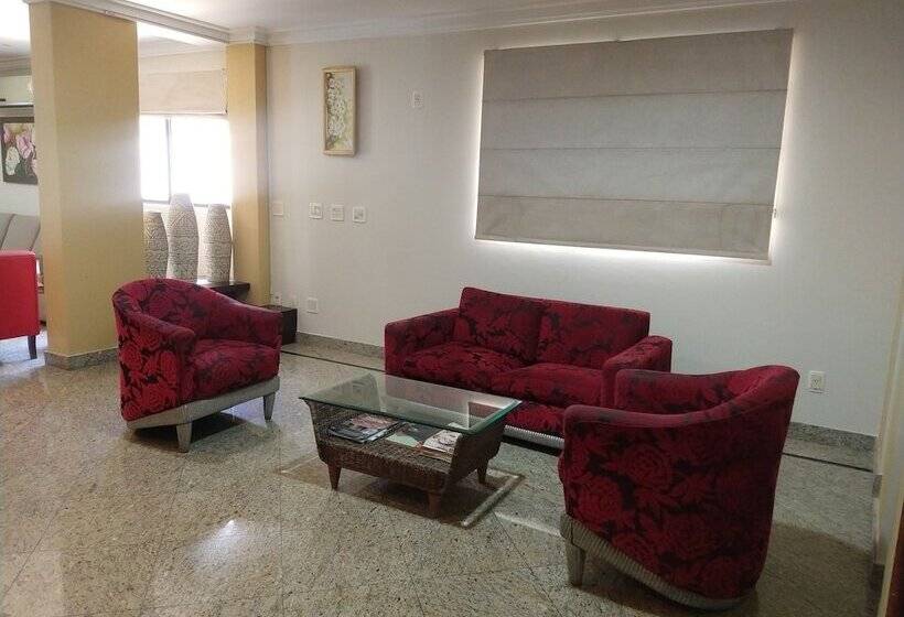 Crystal Plaza Hotel Marista