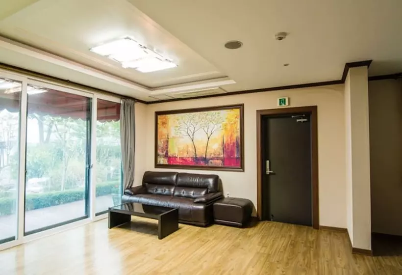 Daebudo Ocean Ville Pension