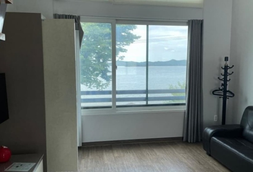 Daebudo Ocean Ville Pension