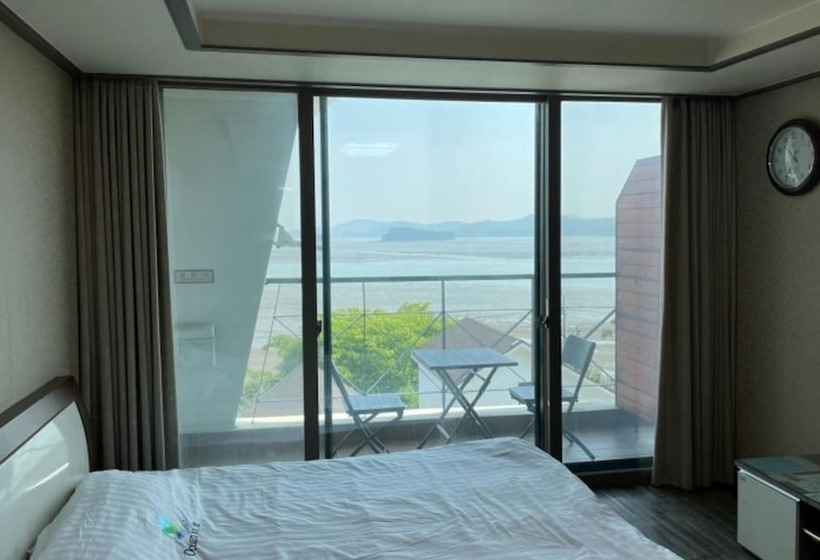 Daebudo Ocean Ville Pension