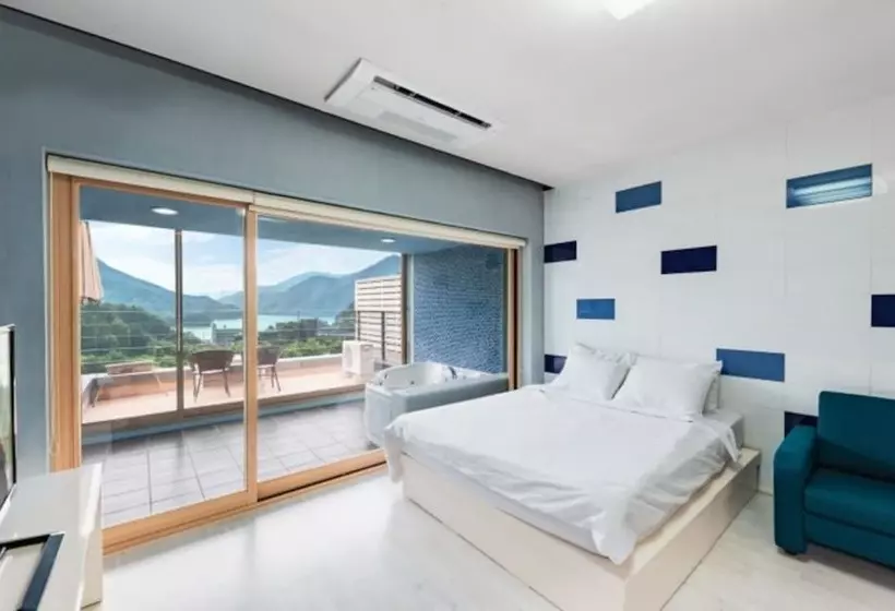 Gapyeong Cheonseom Pension