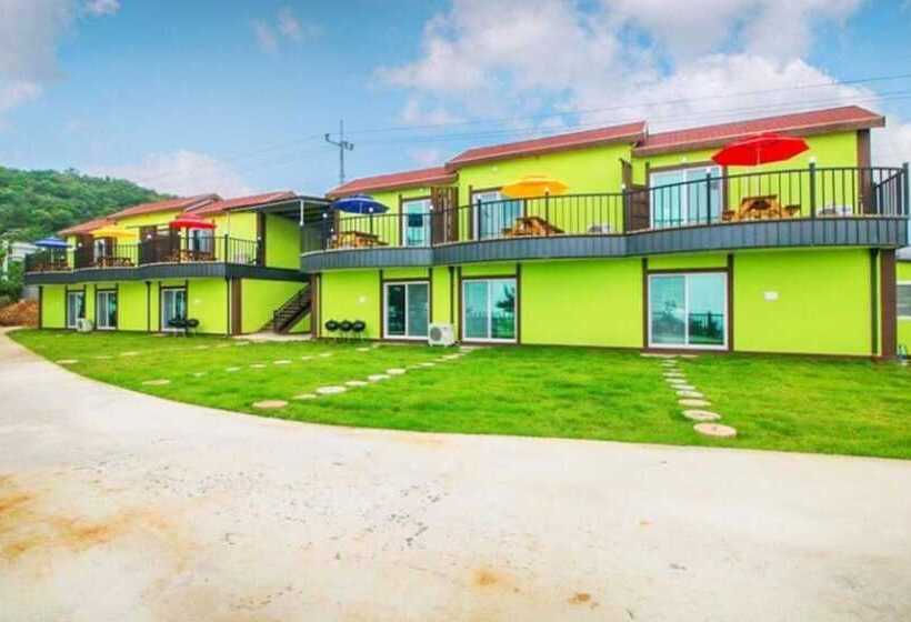 Goheung Maldives Pension