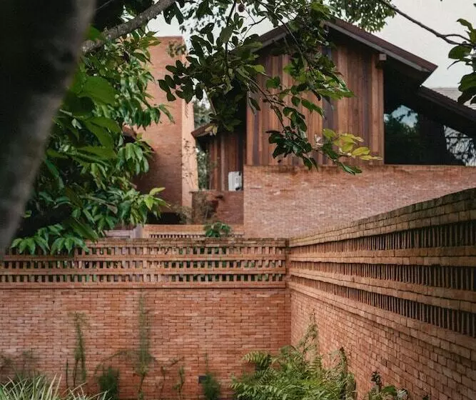 Hotelli Athita The Hidden Court Chiang Saen