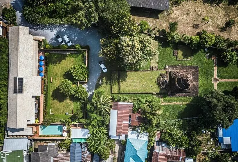 Hotelli Athita The Hidden Court Chiang Saen