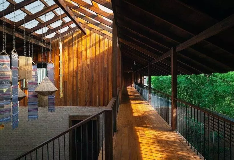 Hotelli Athita The Hidden Court Chiang Saen