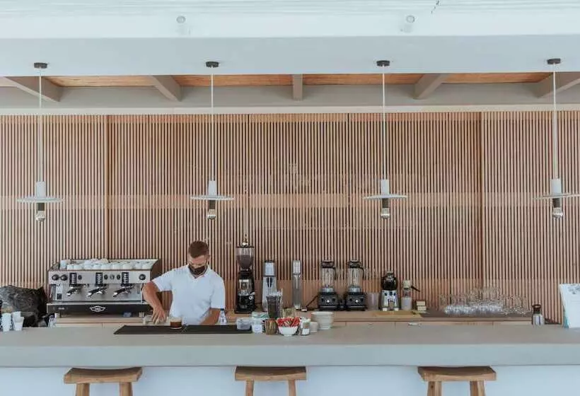ホテル Cove Paros