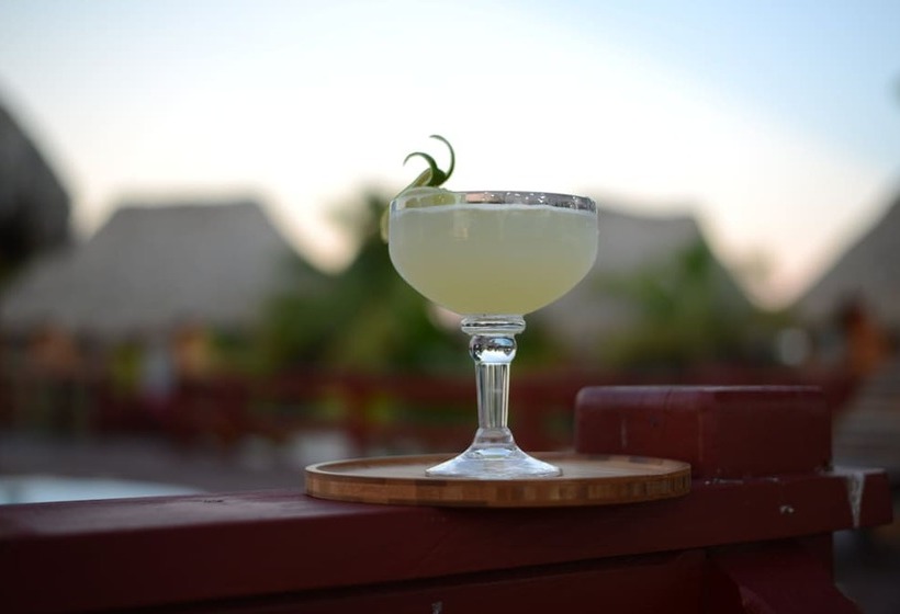 هتل El Ben Cabañas