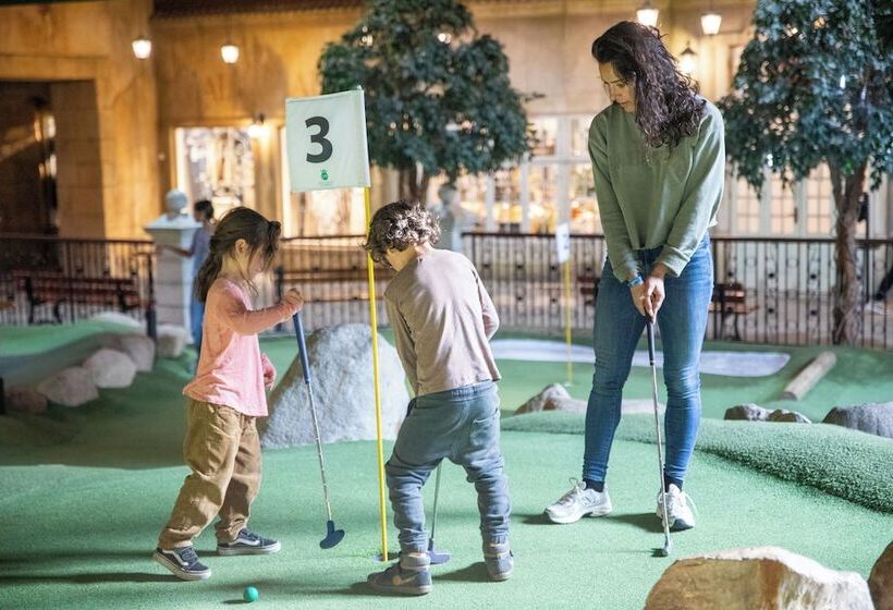 בית מלון כפרי Lalandia Søndervig