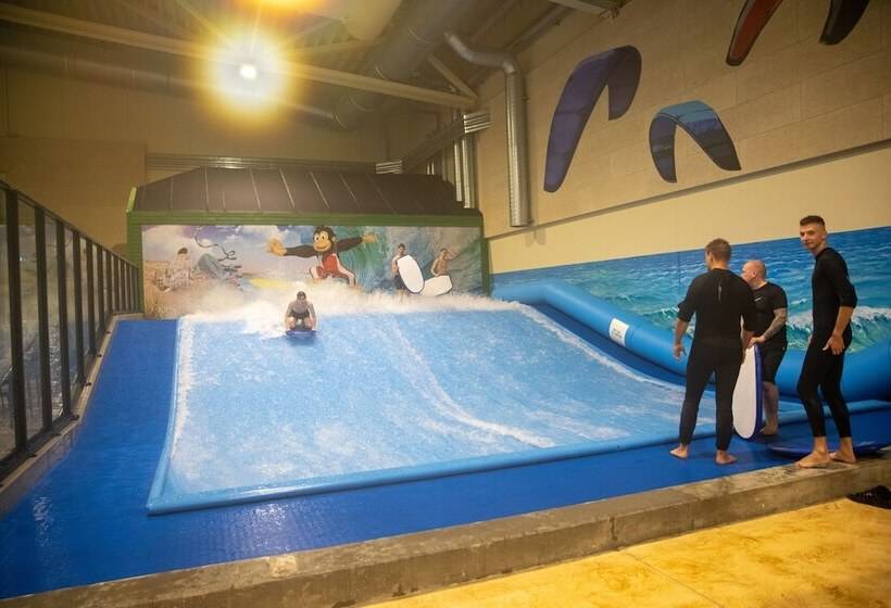 בית מלון כפרי Lalandia Søndervig