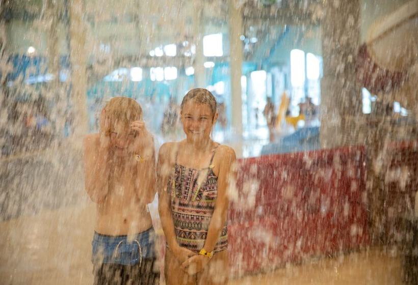 בית מלון כפרי Lalandia Søndervig