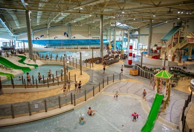 בית מלון כפרי Lalandia Søndervig