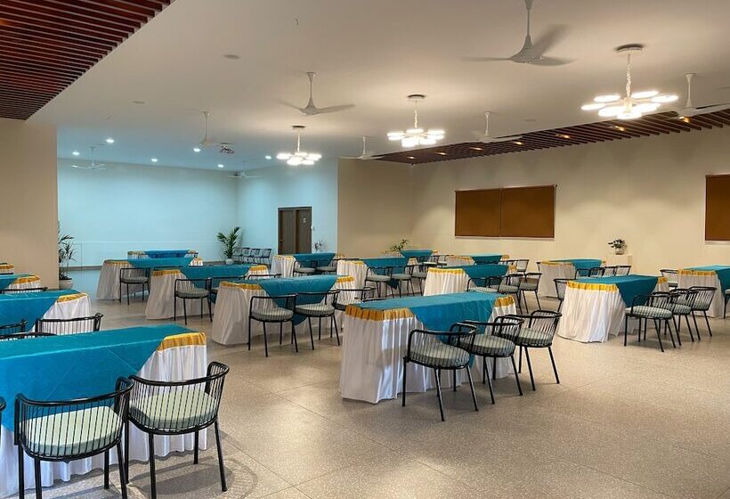 هتل Lords Eco Inn Belagavi