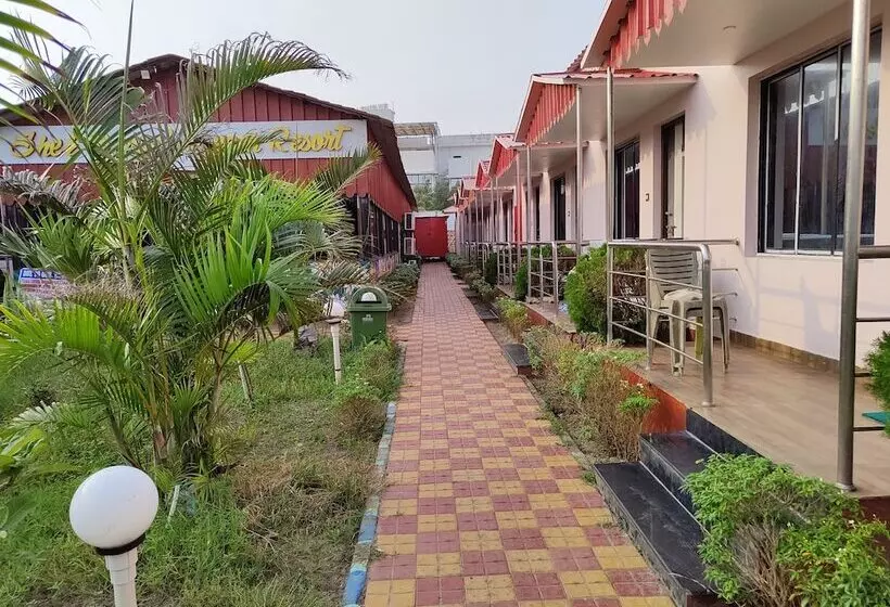 Hotelli Royal Gitanjali Resorts And Spa