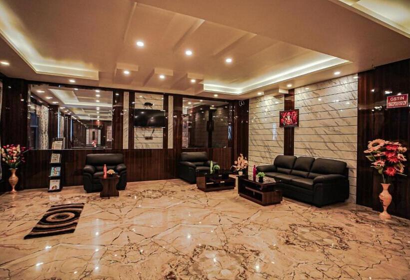 בית מלון כפרי Royal Gitanjali Resorts And Spa