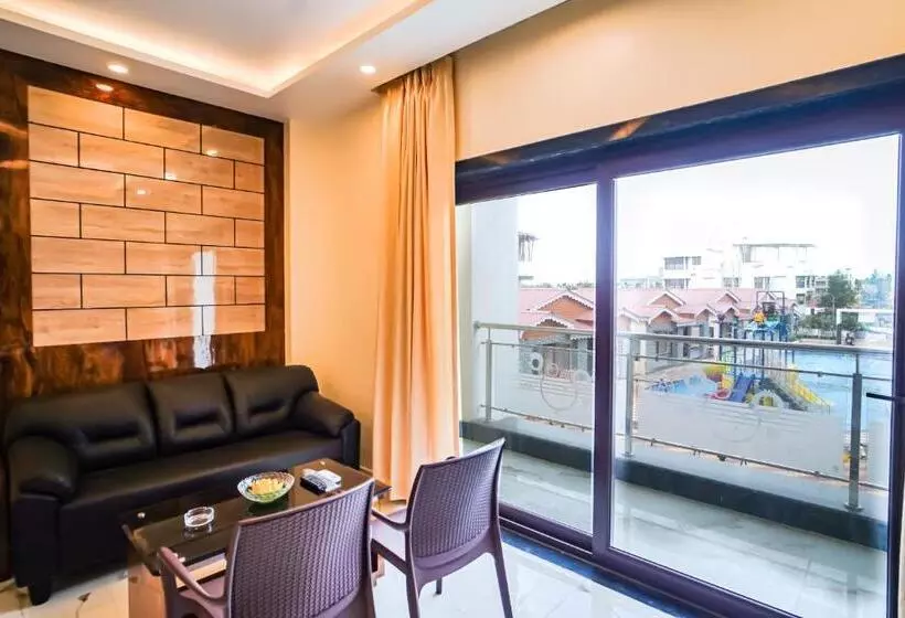 Hotelli Royal Gitanjali Resorts And Spa