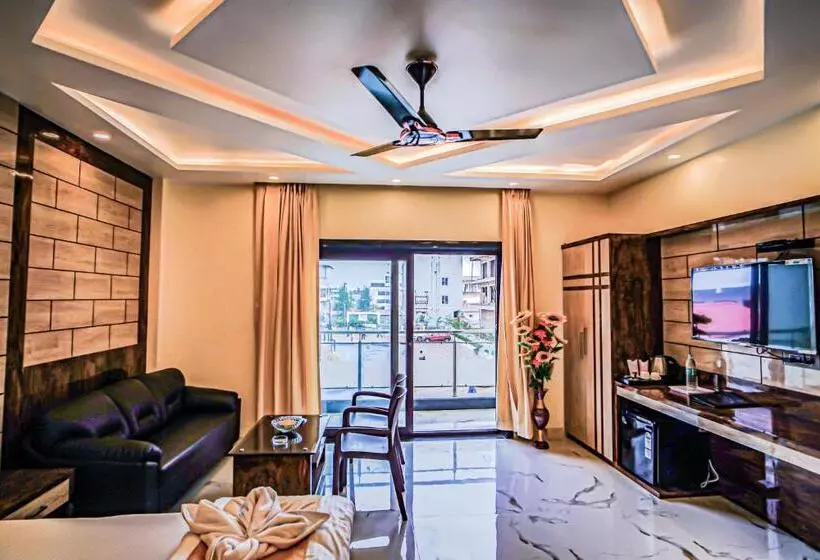 Hotelli Royal Gitanjali Resorts And Spa