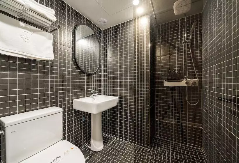 ホテル Seven Step