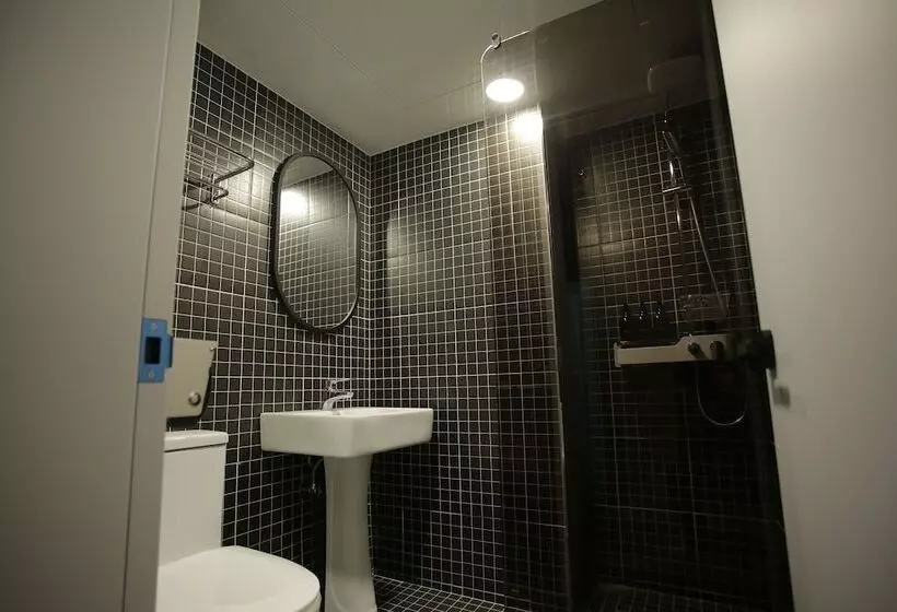 ホテル Seven Step