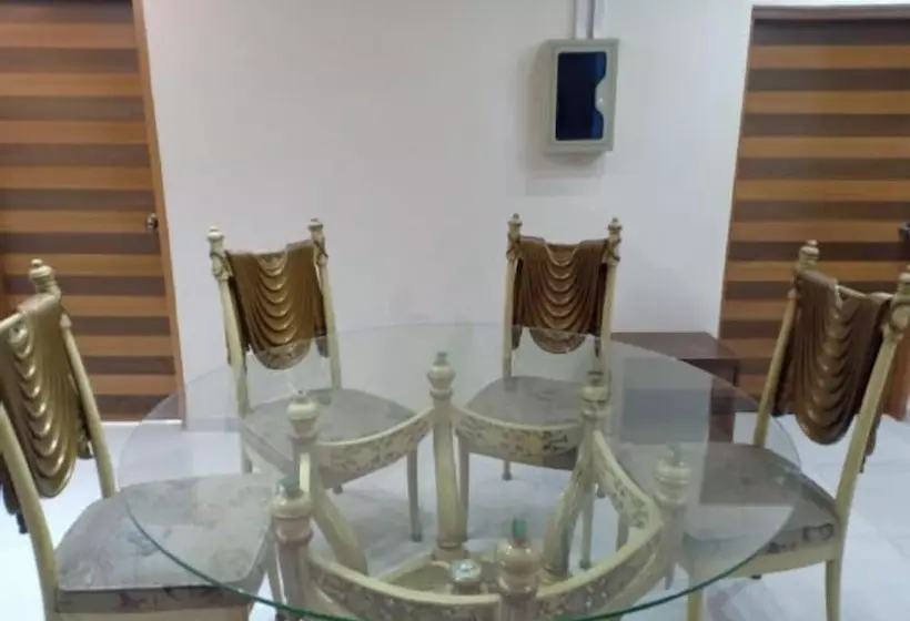 هتل Sitara