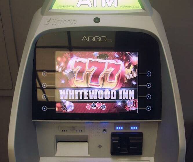 فندق Whitewood Inn