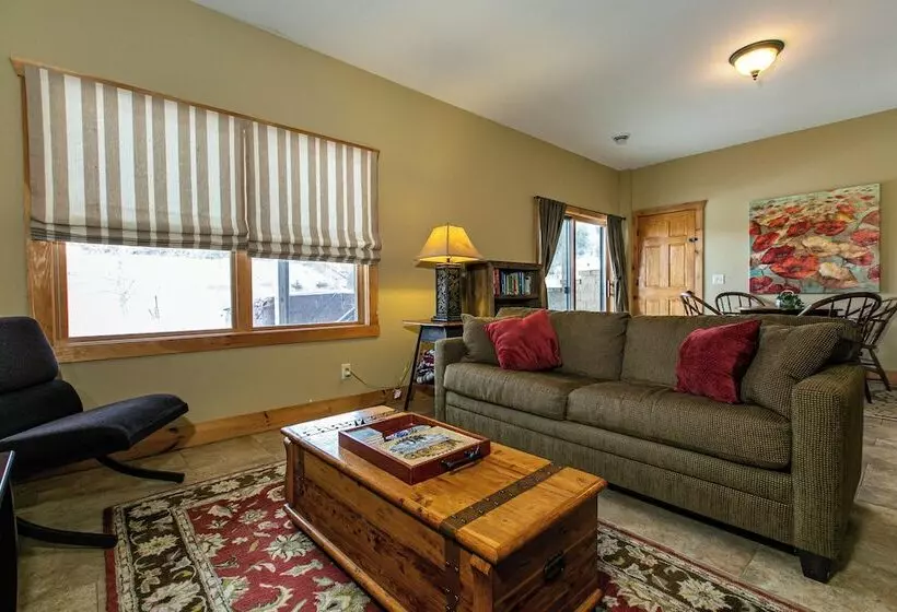 Lorelei Cabins Edelweiss