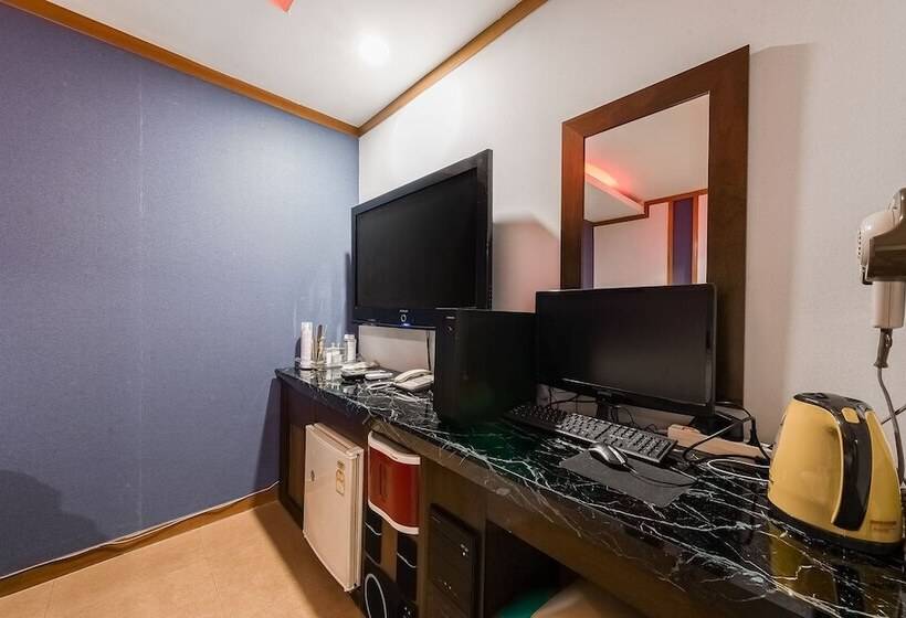 Мотель Goyang Karma