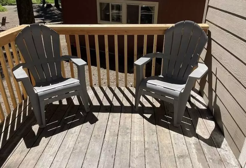 Motelli Silver Beach Resort