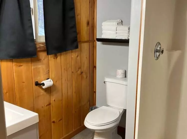 Motelli Silver Beach Resort