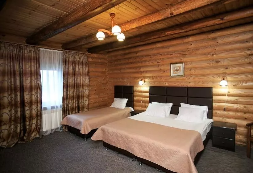 Park Hotel Maple Grove