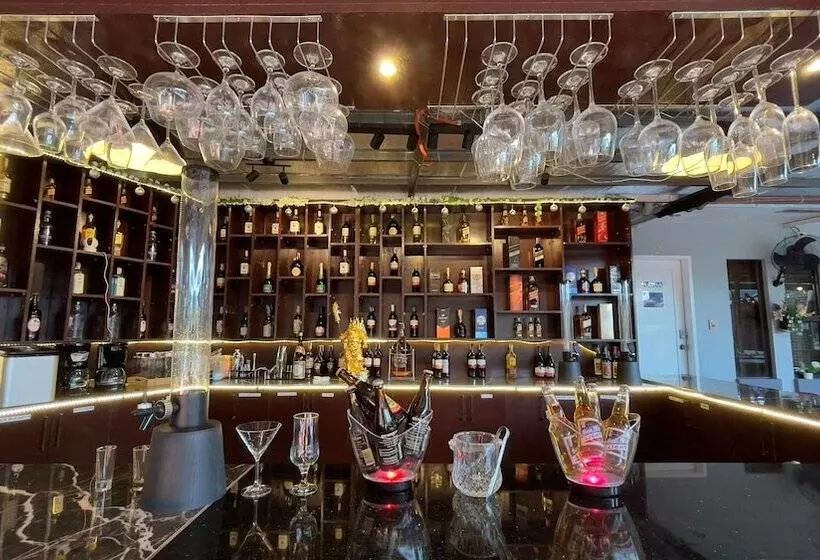 ペンション 8 Dragons Private Resort And Events Place By Cocotel