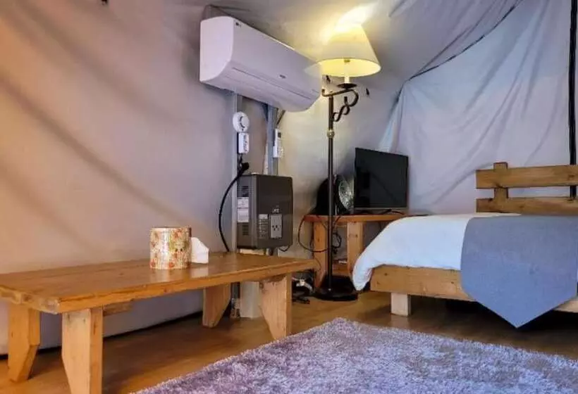 ペンション Hongcheon Coco Vivaldi Glamping Caravan