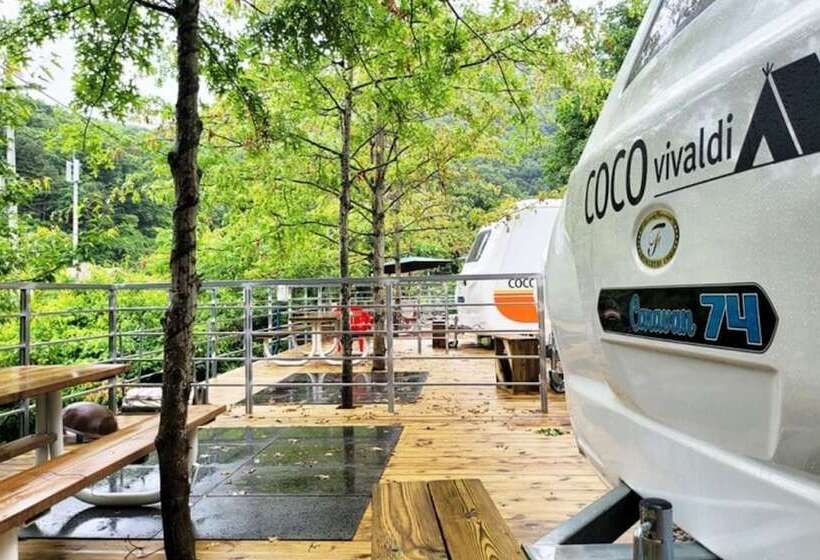 Pensione Hongcheon Coco Vivaldi Glamping Caravan