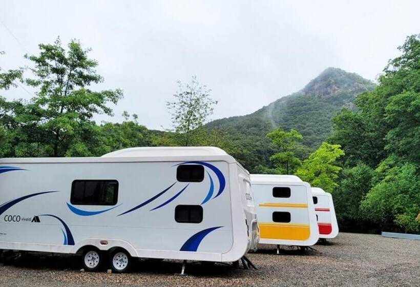 Pensione Hongcheon Coco Vivaldi Glamping Caravan