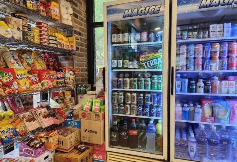 Pensione Hongcheon Coco Vivaldi Glamping Caravan