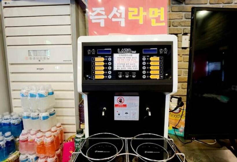 Pensione Hongcheon Coco Vivaldi Glamping Caravan