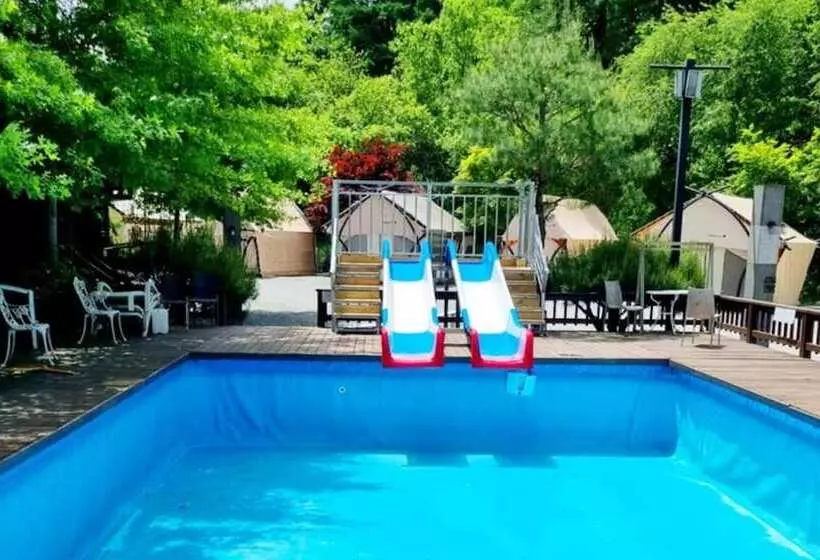 ペンション Hongcheon Coco Vivaldi Glamping Caravan