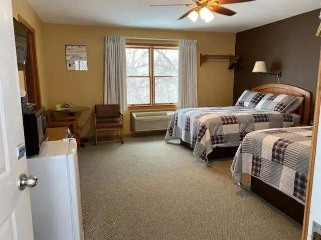 ペンション Little Bluff Inn