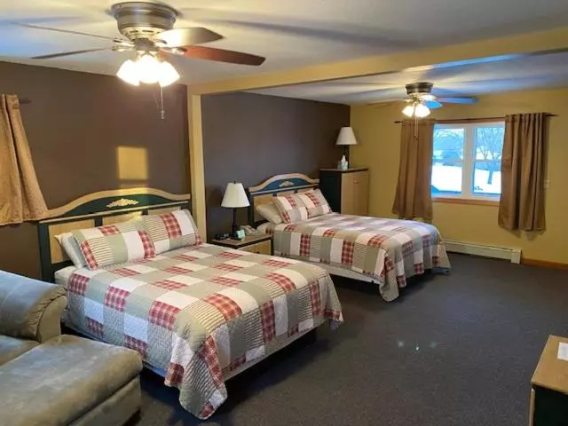 ペンション Little Bluff Inn