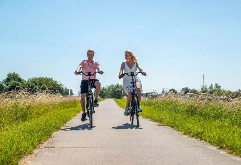 リゾートホテル Europarcs Marina Strandbad