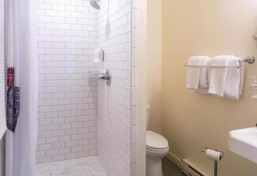 The North Branch Inn