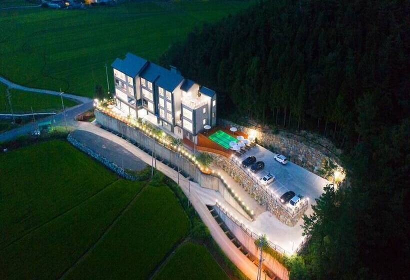 Yeosu Sora Noeul Pension