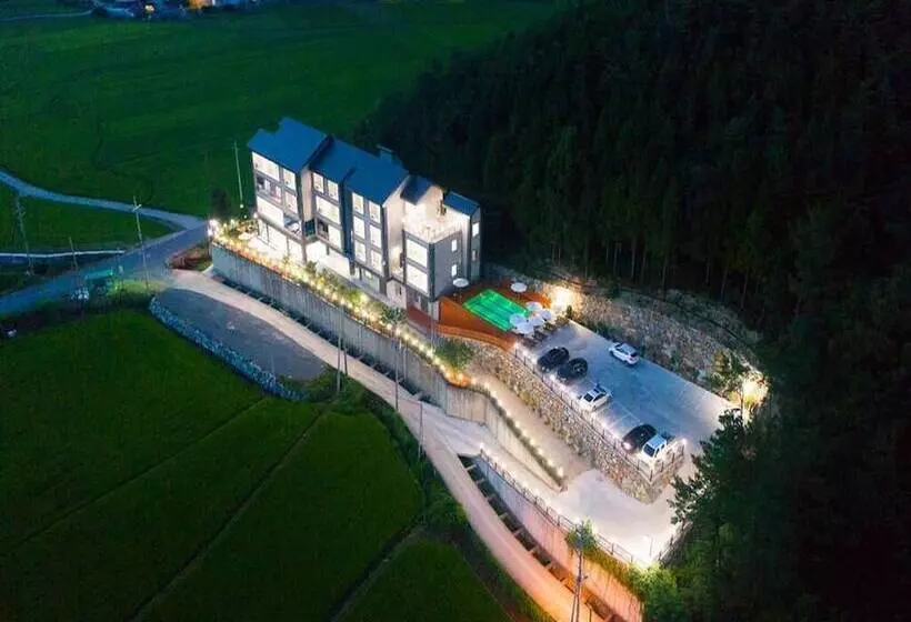 Yeosu Sora Noeul Pension