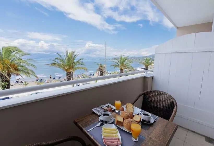 Aphrodite Beachfront Hotel By Konnect, Roda