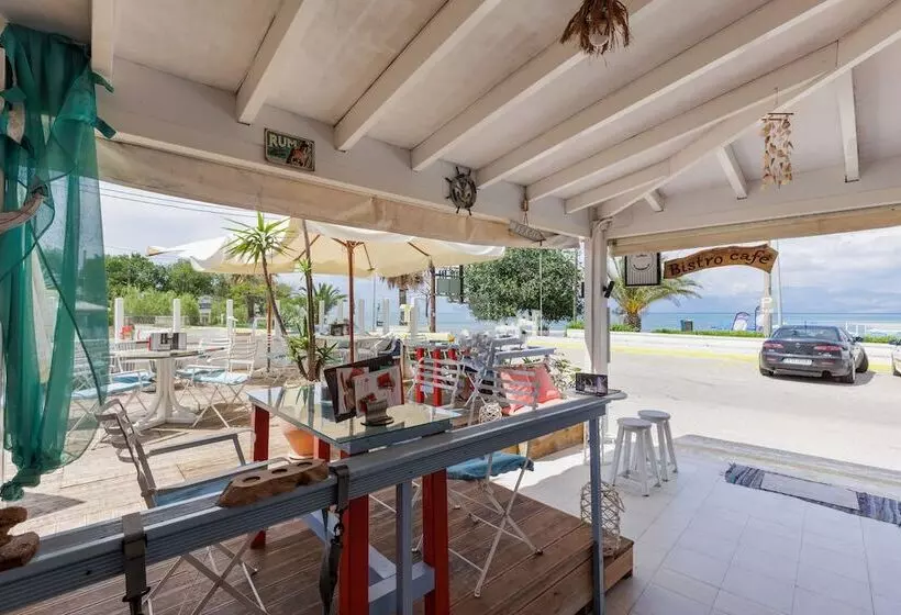 Aphrodite Beachfront Hotel By Konnect, Roda