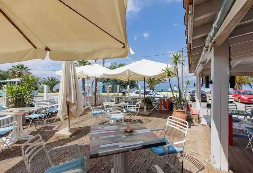 Aphrodite Beachfront Hotel By Konnect, Roda