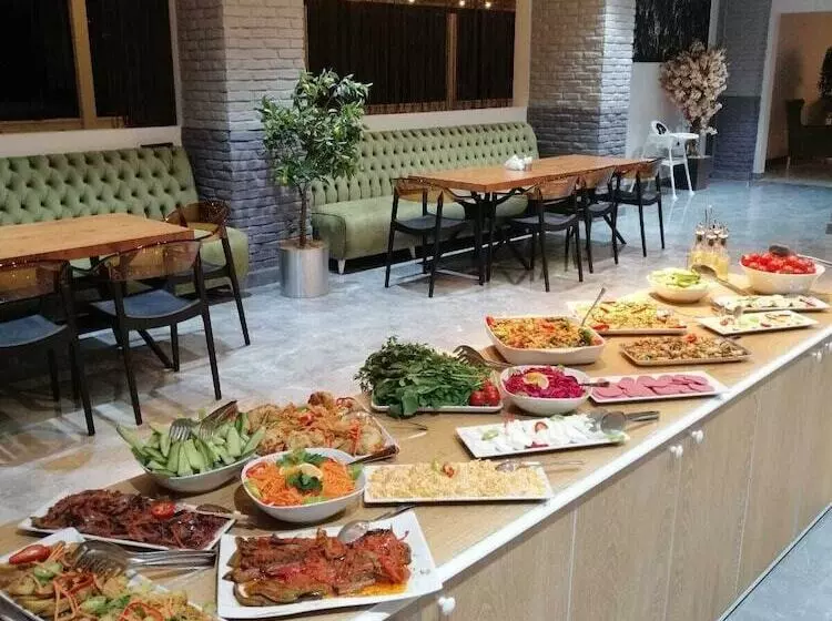 Ata Otel