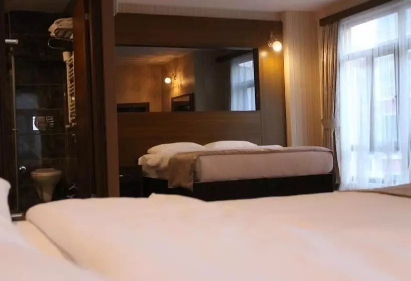 Ata Otel
