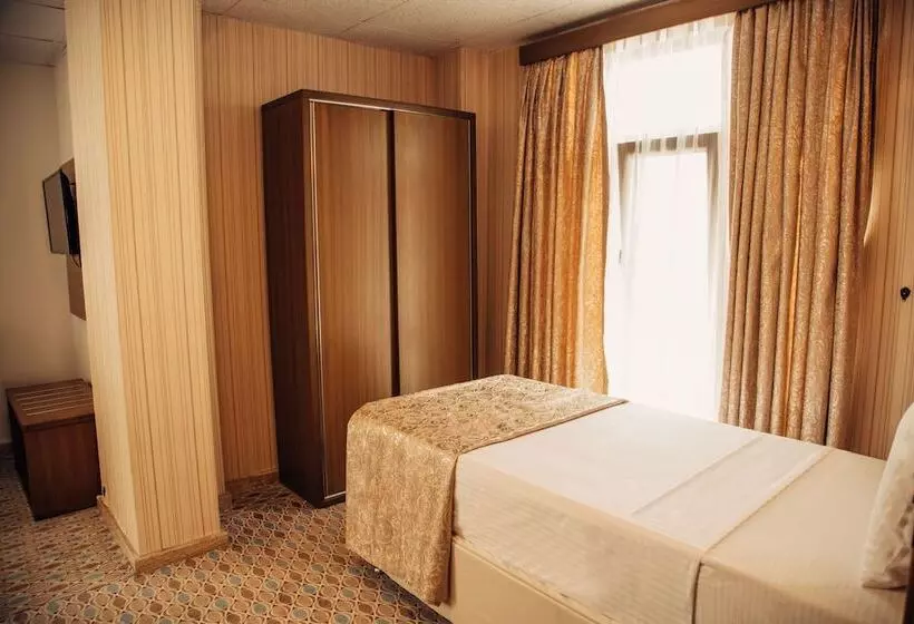 Ata Otel