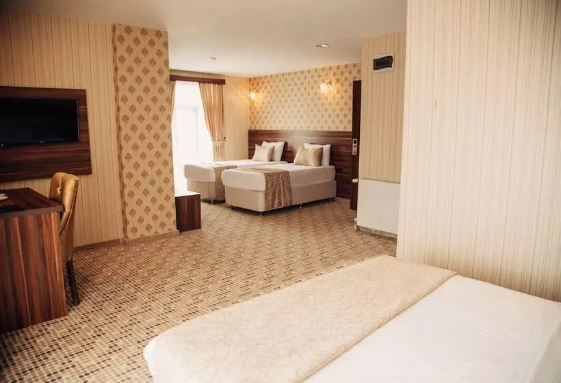 Ata Otel